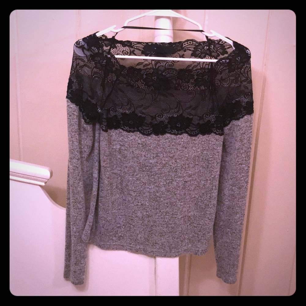Casual/Dressy Vero Moda Sweater.